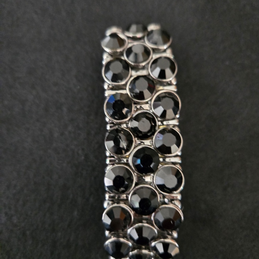 Two bracelets - Picture 3 of 3